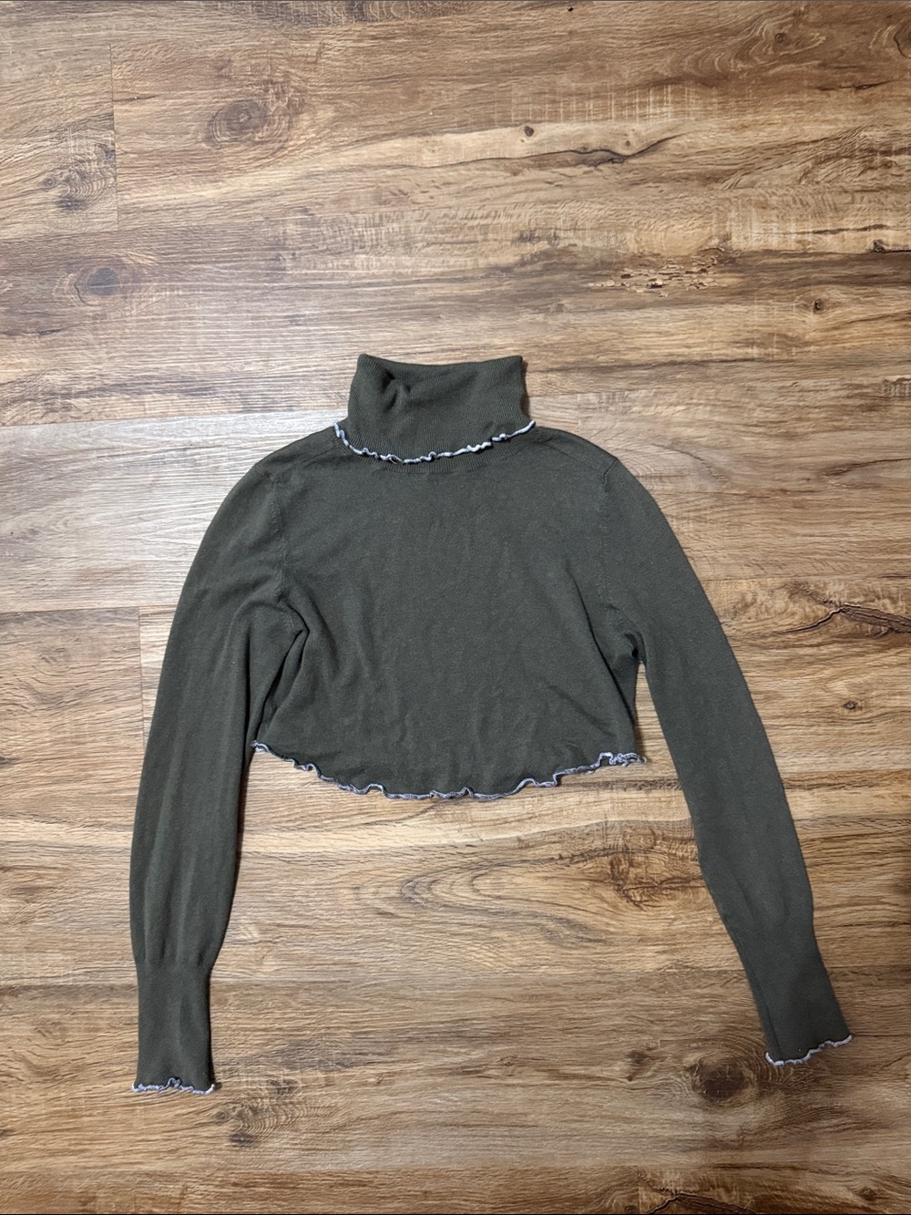 Banana Republic Olive Cropped Turtleneck Cashmere